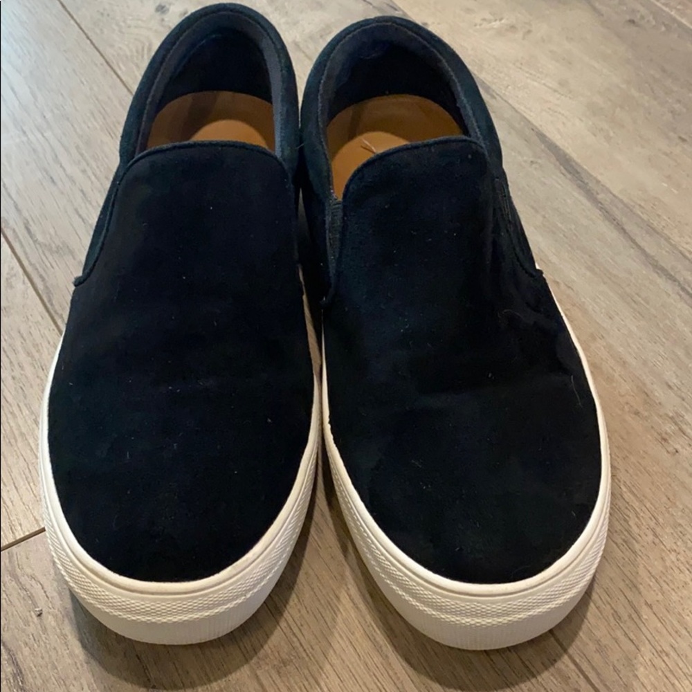 Steve Madden Gills Black Suede Platform Sneakers